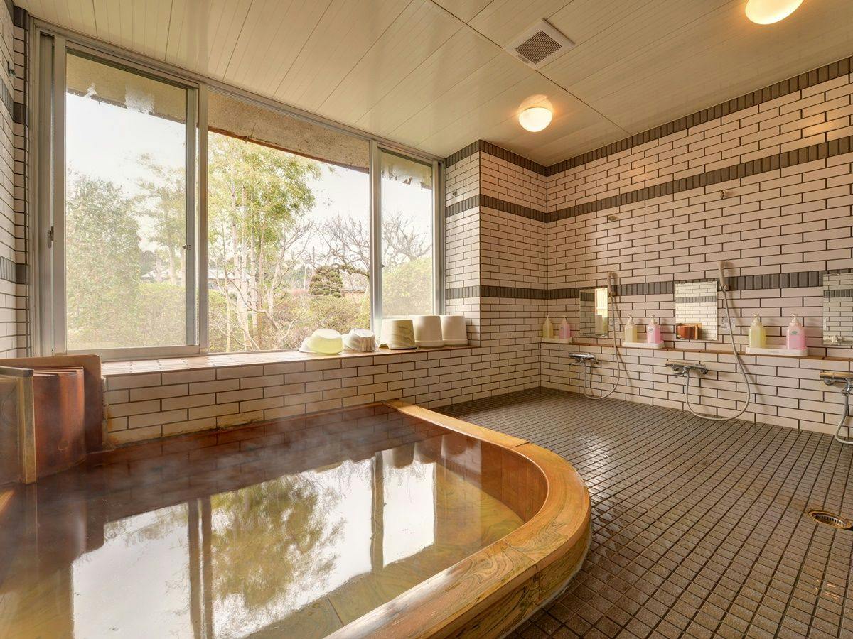 Uchihara Onsen Yusenso