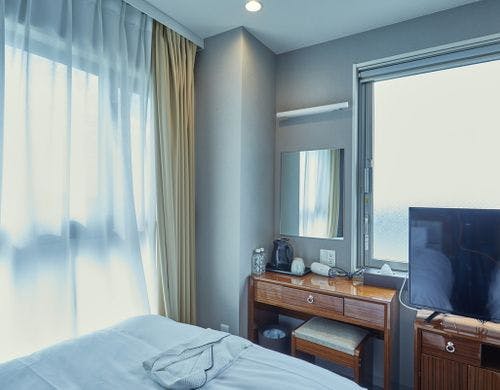 17.5平方メートル定員：2名ベッド幅：140cm