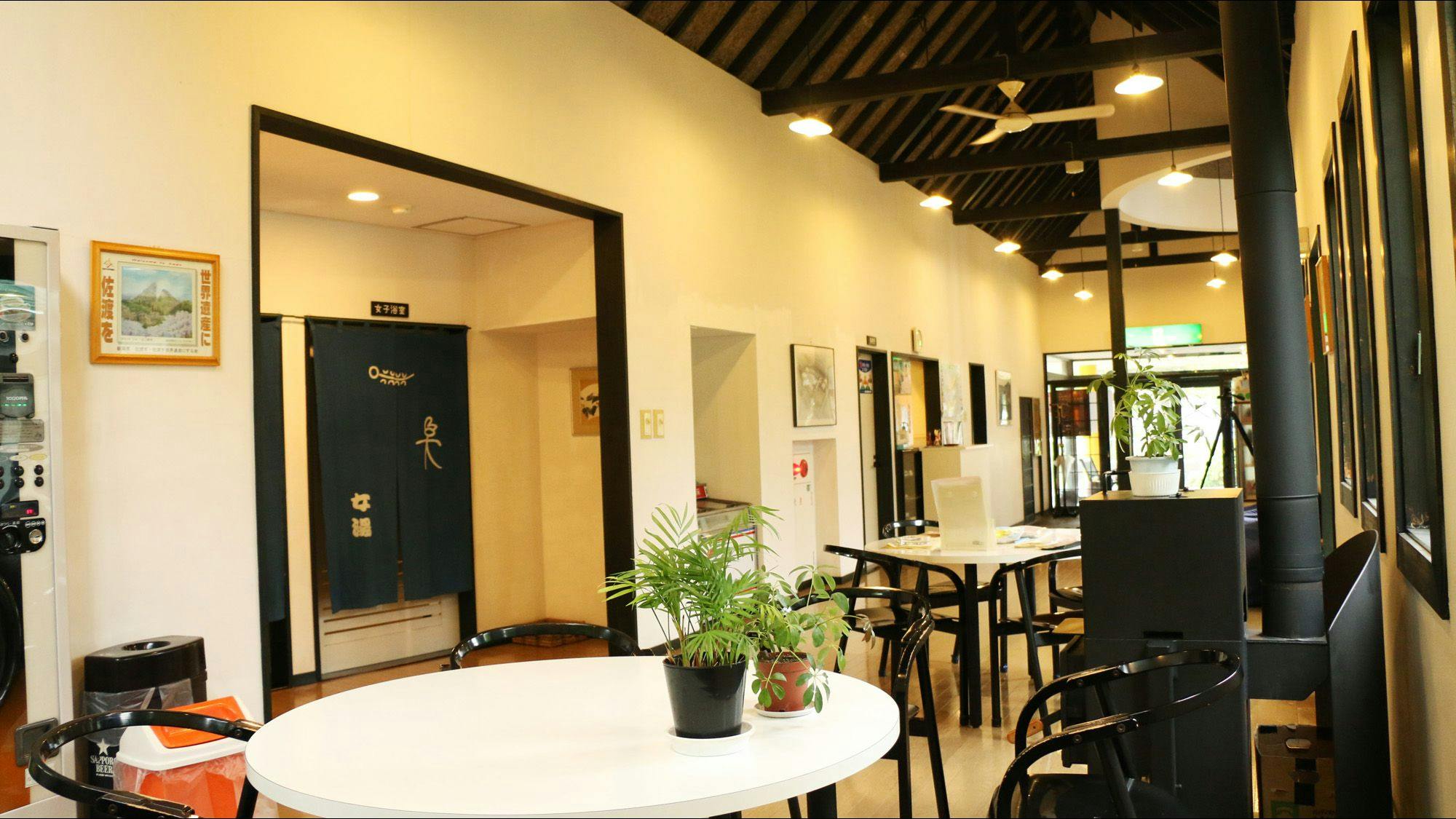 【ภายในอาคาร】พื้นที่อิสระ