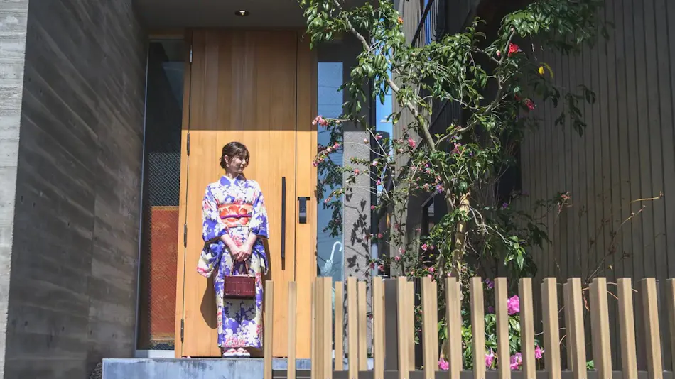 Gion Cathay @ LiB PLUS