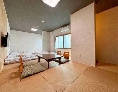 【客室】 リニューアル客室　15.5畳　喫煙