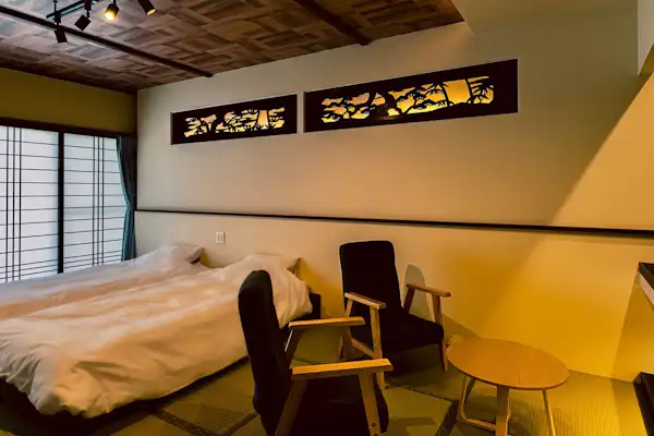 【晓】榻榻米的清香与床的温暖