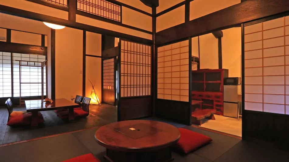 Yashio Inn in the Port Town