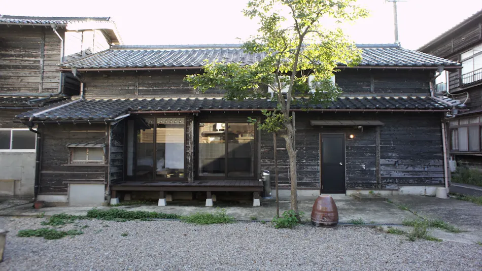 Yashio Inn in the Port Town