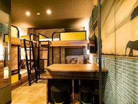ＵＮＤＥＲ　ＲＡＩＬＷＡＹ　ＨＯＴＥＬ　ＡＫＩＨＡＢＡＲＡ