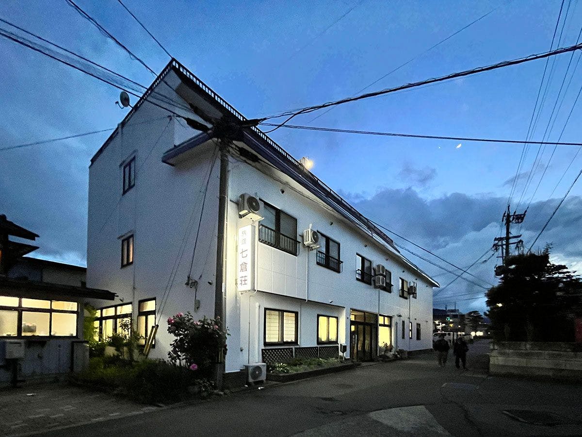 【ภายนอก】~กลางคืน~