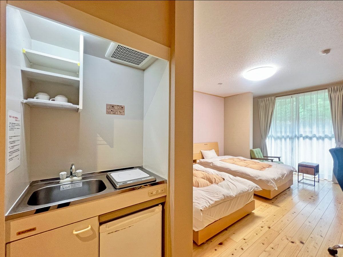 Hosenbo Lodge