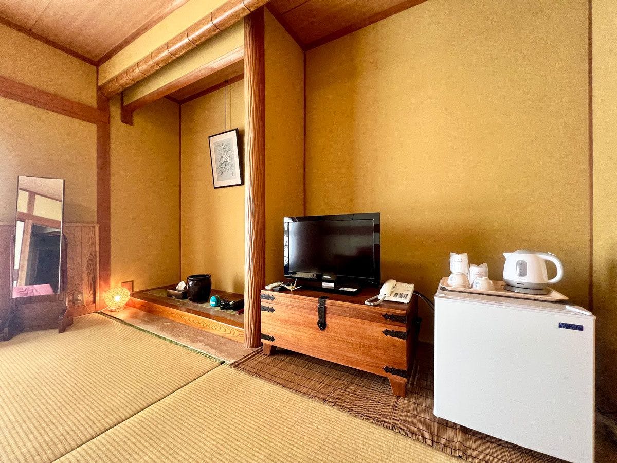 Hosenbo Lodge