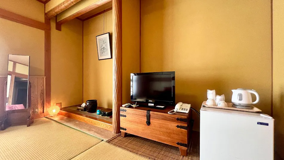 Hosenbo Lodge