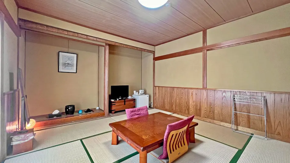 Hosenbo Lodge