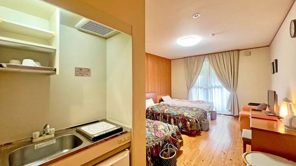 Hosenbo Lodge