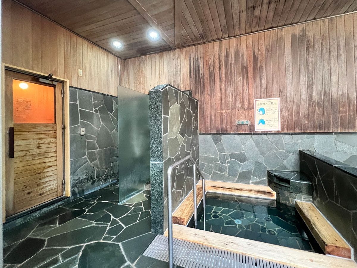 Hosenbo Lodge