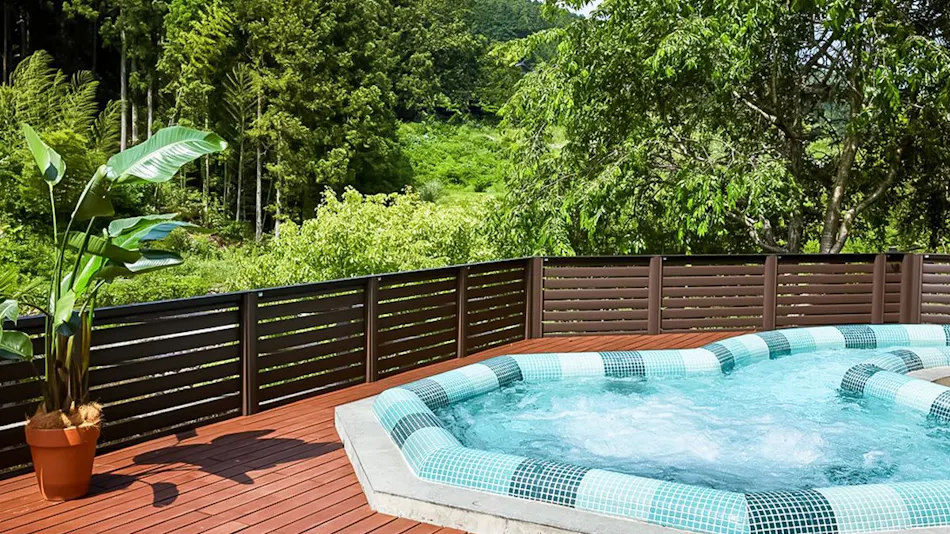 Hosenbo Lodge