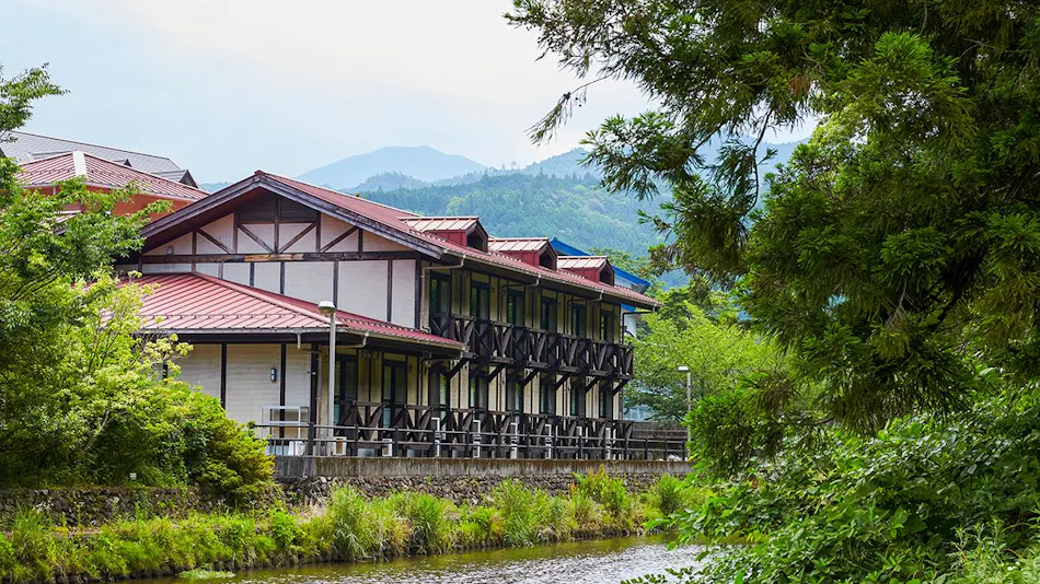 Hosenbo Lodge