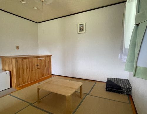 和洋室バス・トイレ付きA