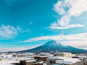 ＳＴＡＹ　ＲＥＳＯＲＴ　ＮＩＳＥＫＯ