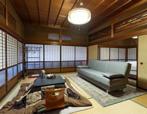 *【新館三階】10畳＋8畳：ベッド