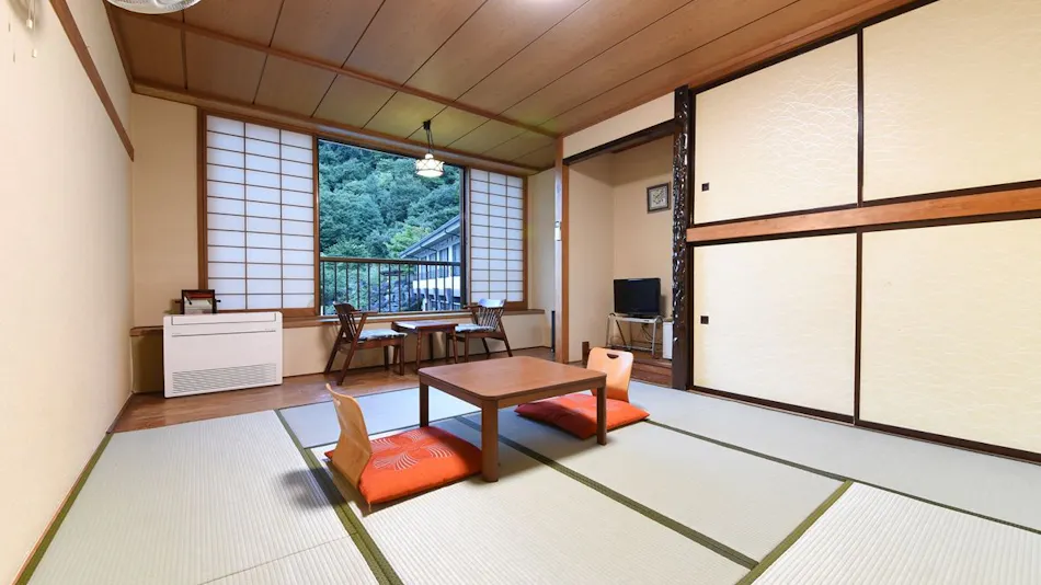 Ashiyasu Onsen Iwaenkan