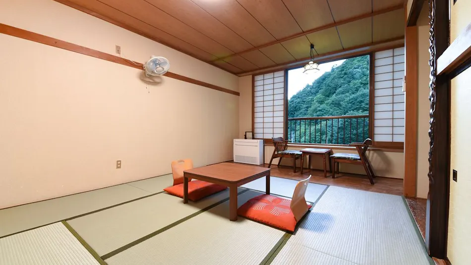 Ashiyasu Onsen Iwaenkan