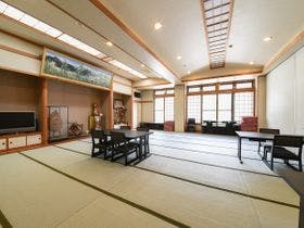 芦安温泉　岩園館