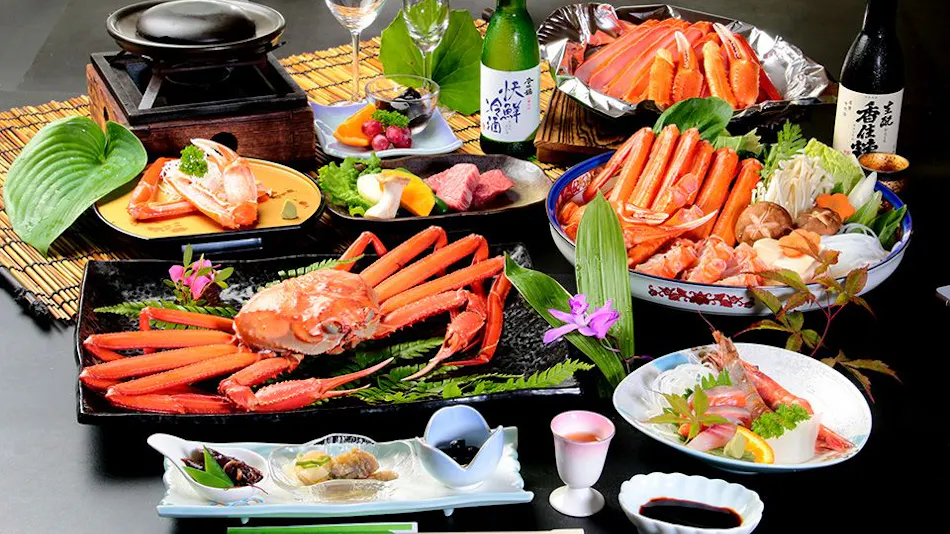 Satsu Onsen: Kameya, an Inn with an Indoor Bath Scented by the Sea Breeze