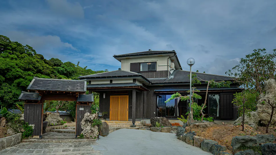 Accommodation for Large Groups: Amami Oshima Whole House Rental - Kise