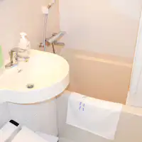 Semua kamar dilengkapi dengan kamar mandi unit.