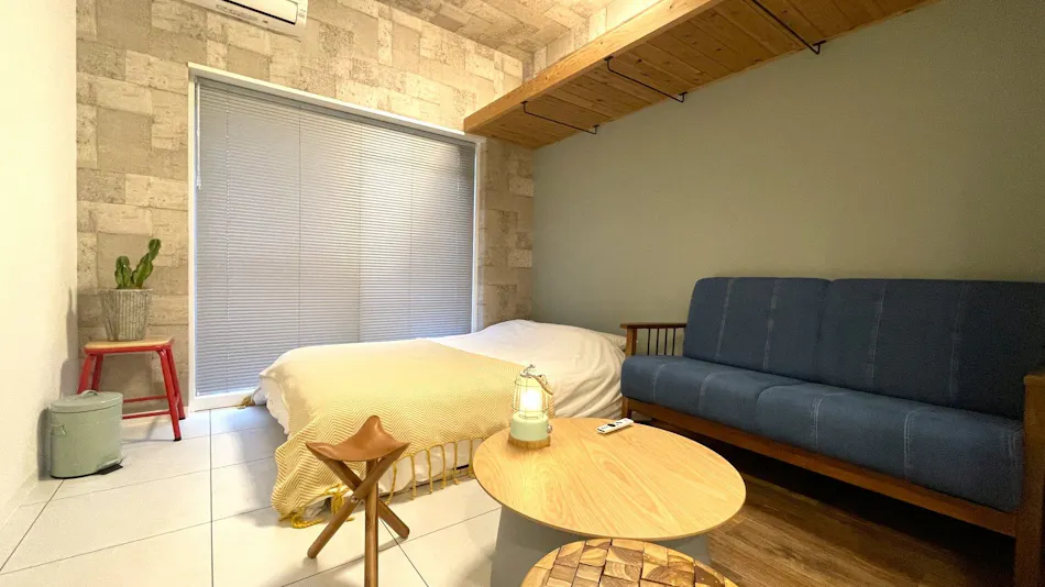 365BASE Outdoor Hostel