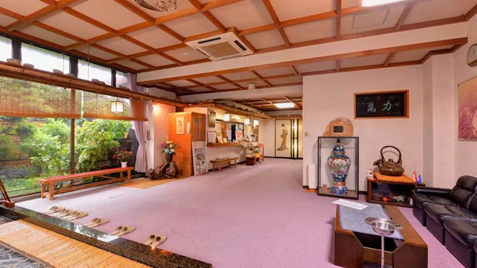 Takase Onsen Hanamichiru Yado New Manriki