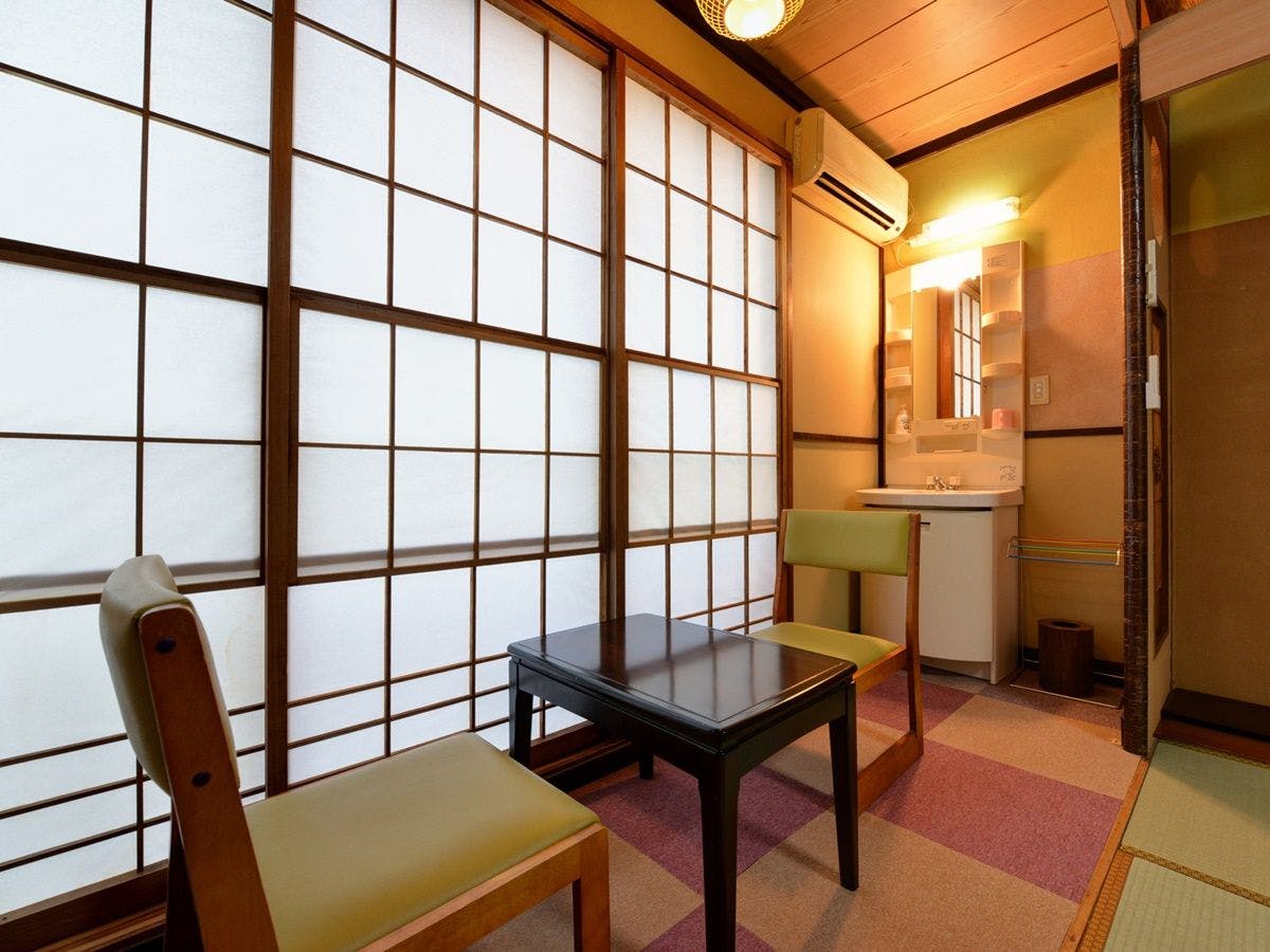 Takase Onsen Hanamichiru Yado New Manriki