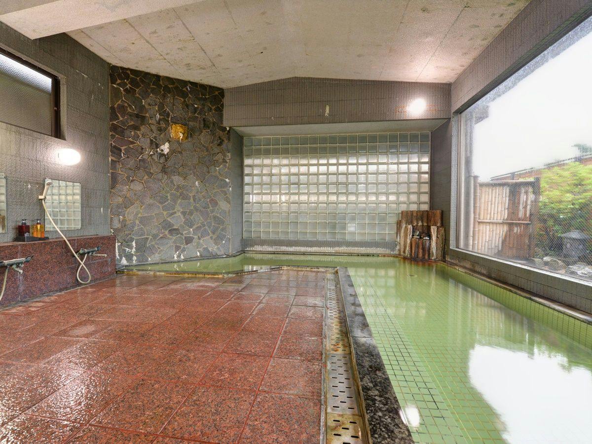 Takase Onsen Hanamichiru Yado New Manriki