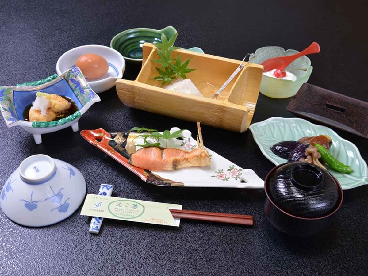 Takase Onsen Hanamichiru Yado New Manriki
