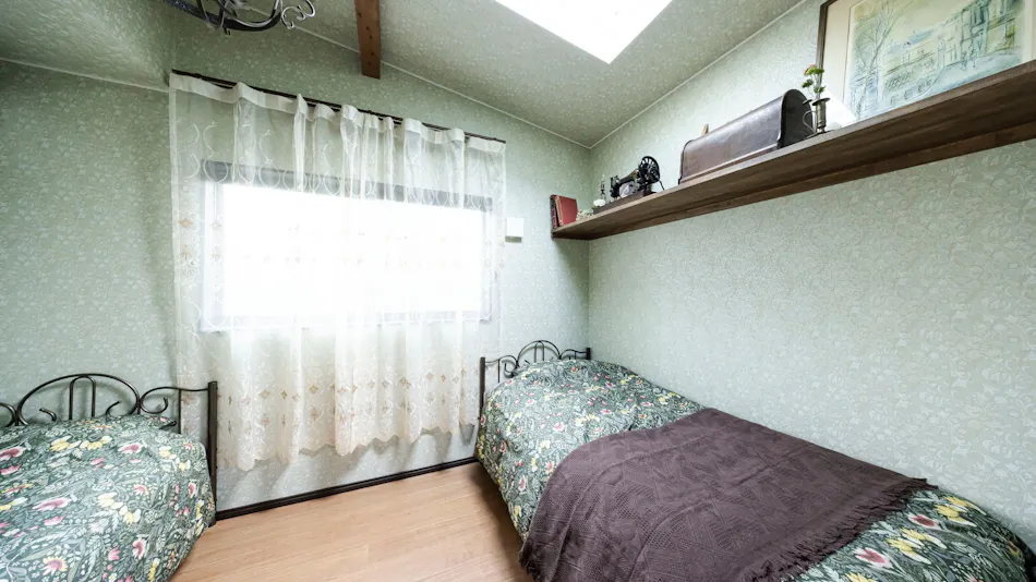 Antiques Gifu Station East