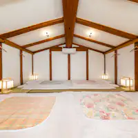 กรุณาผ่อนคลายและเพลิดเพลิน.