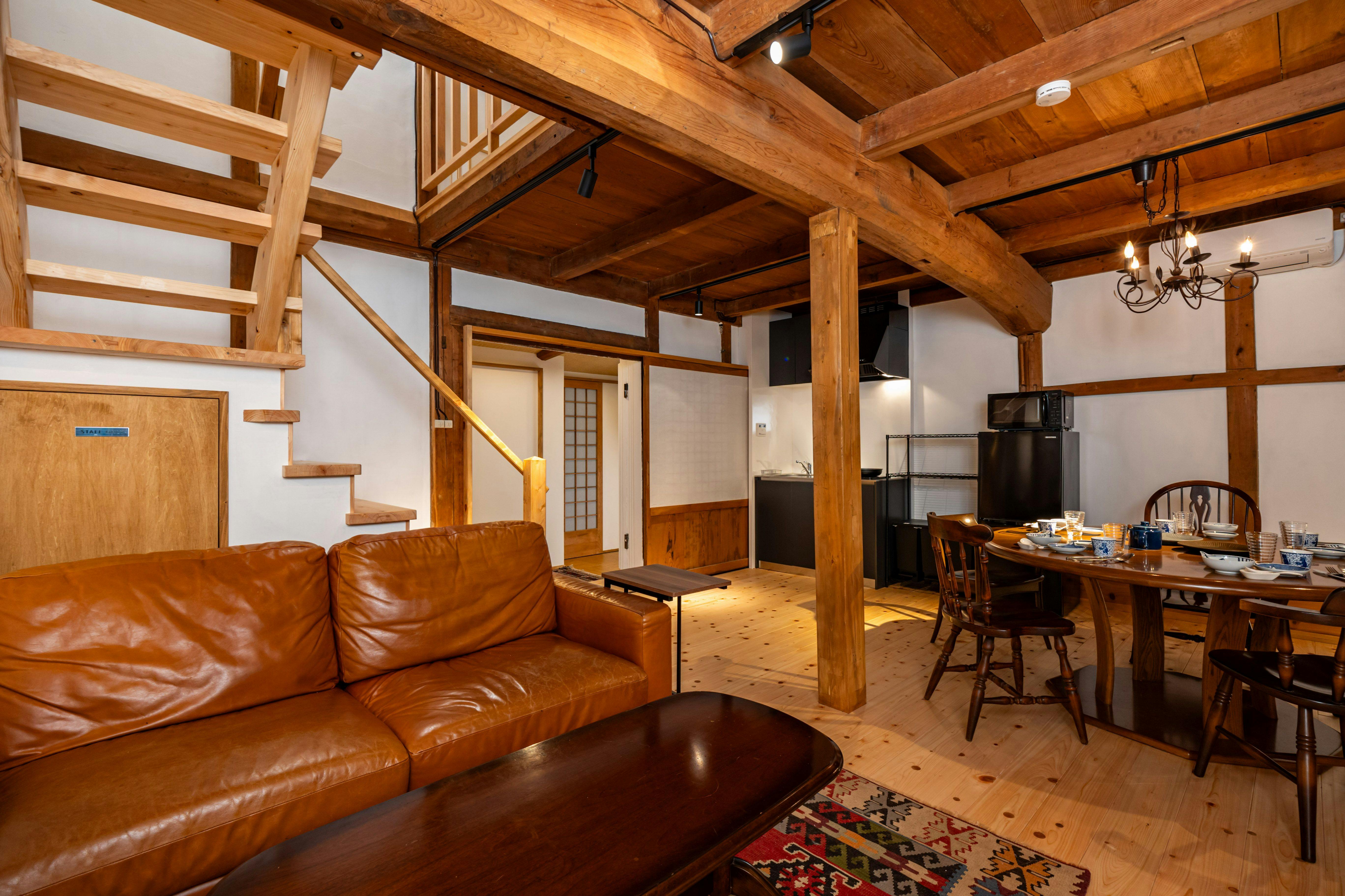 Nekogura Inn Hida