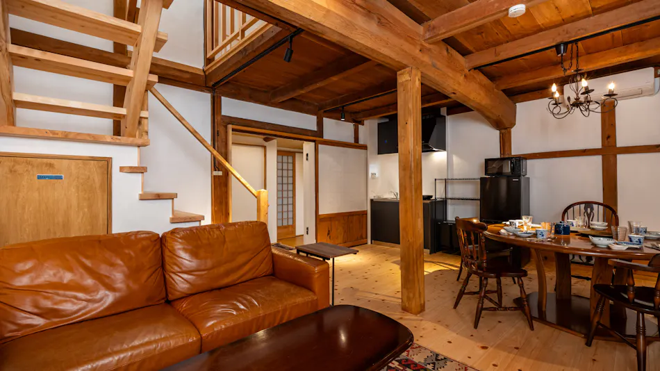 Nekogura Inn Hida