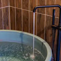 อ่างอาบน้ำ