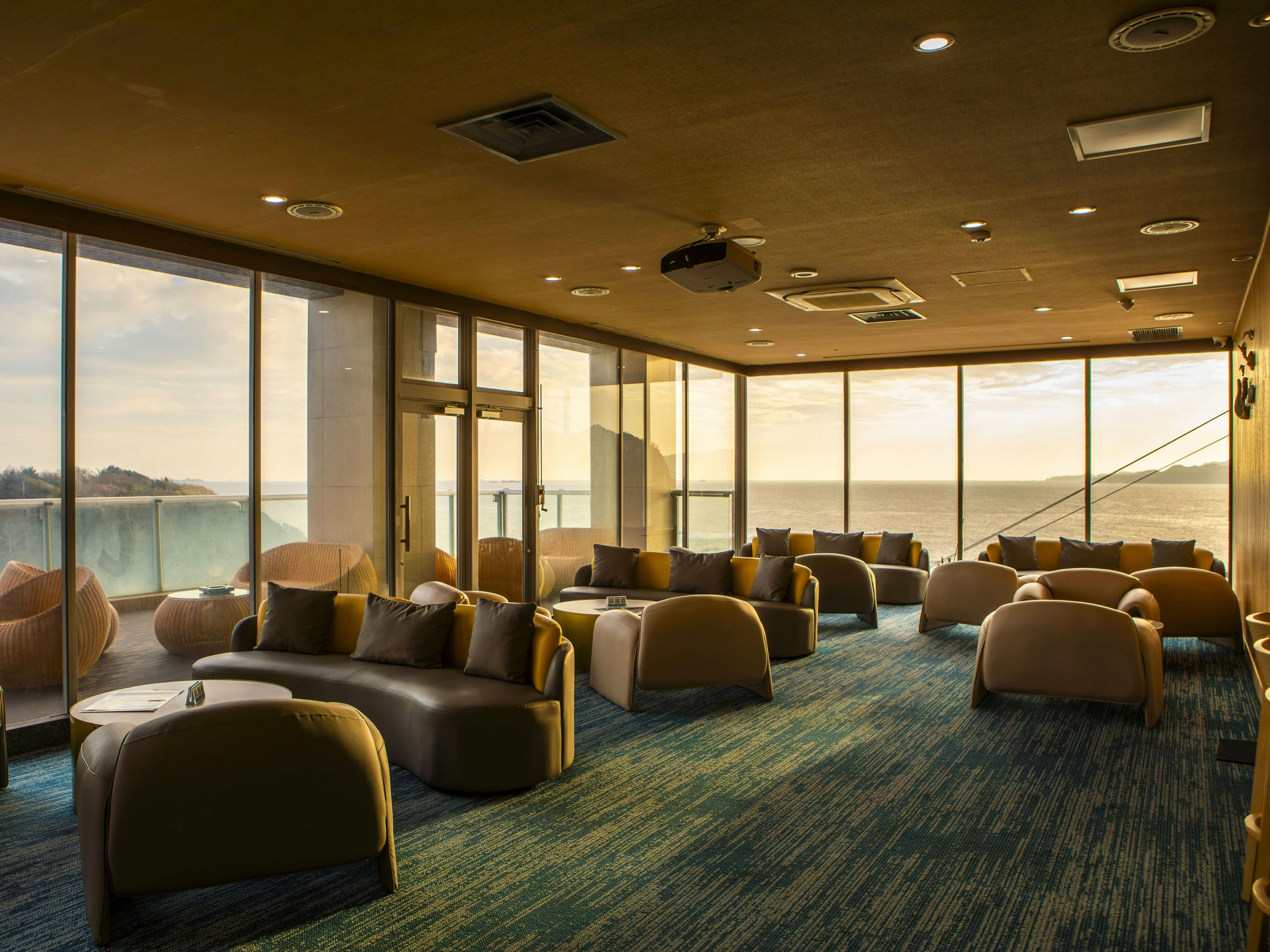 Ocean View Hiromi SPA Hotel: Inn with Hot Springs and Spectacular Views