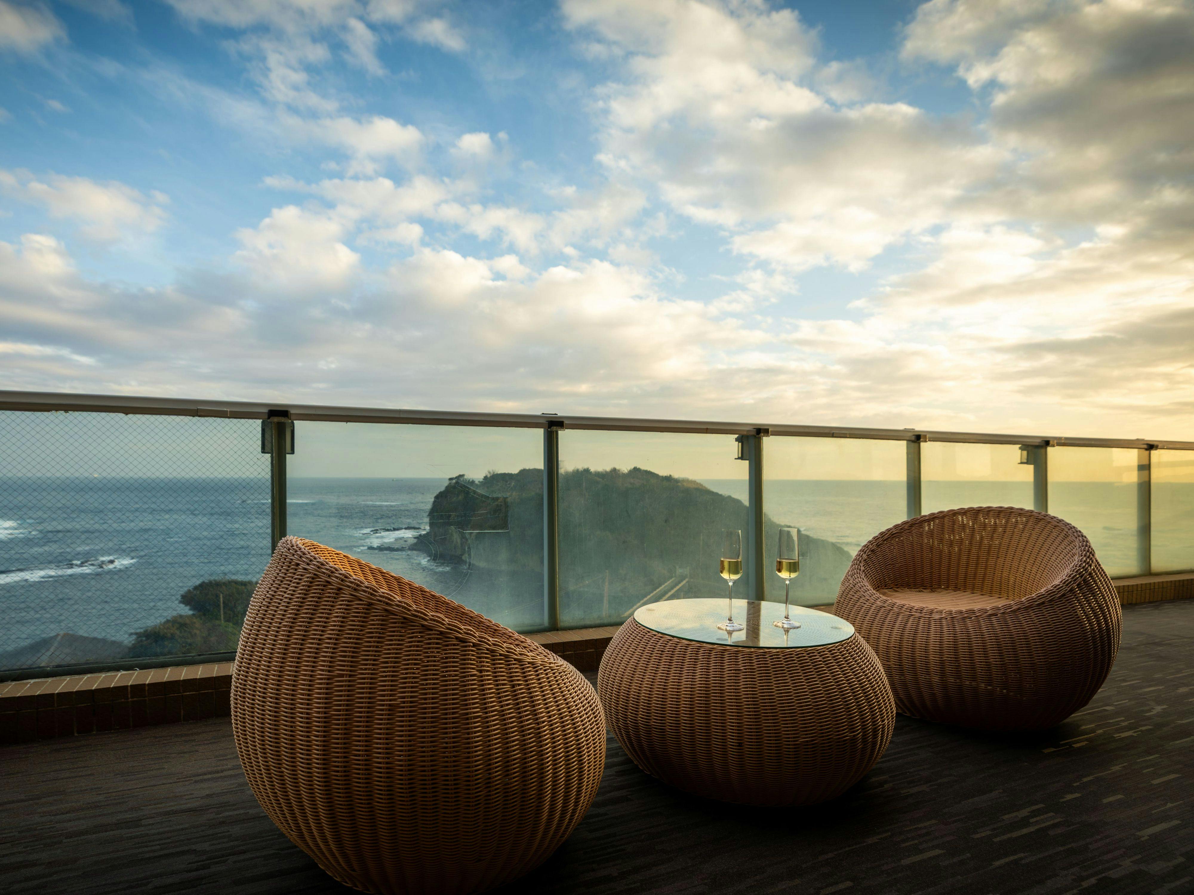 Teres Lounge Pemandangan Laut