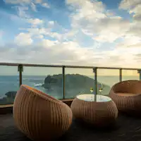 Teres Lounge Pemandangan Laut