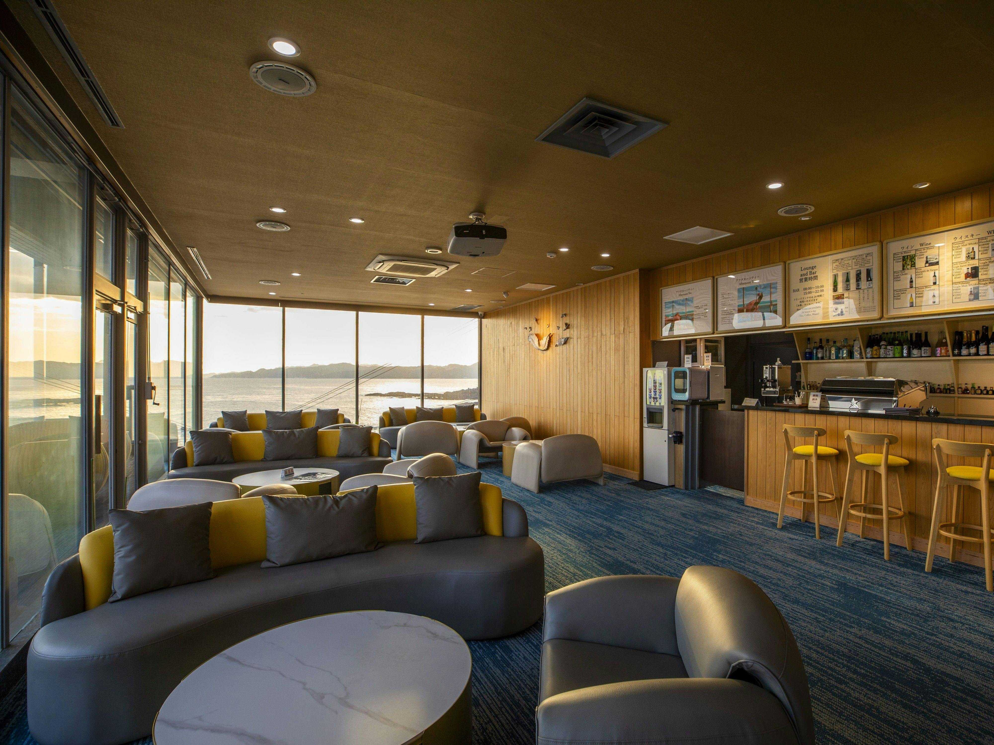 Ocean View Hiromi SPA Hotel: Inn with Hot Springs and Spectacular Views