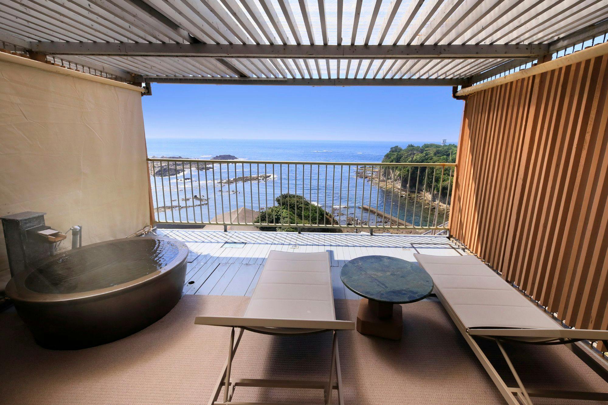 Ocean View Hiromi SPA Hotel: Inn with Hot Springs and Spectacular Views