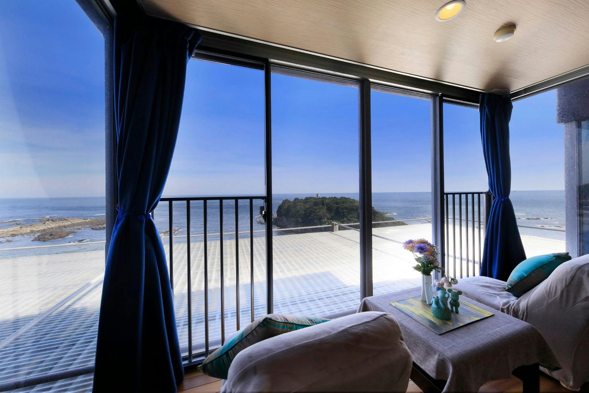 Ocean View Hiromi SPA Hotel: Inn with Hot Springs and Spectacular Views