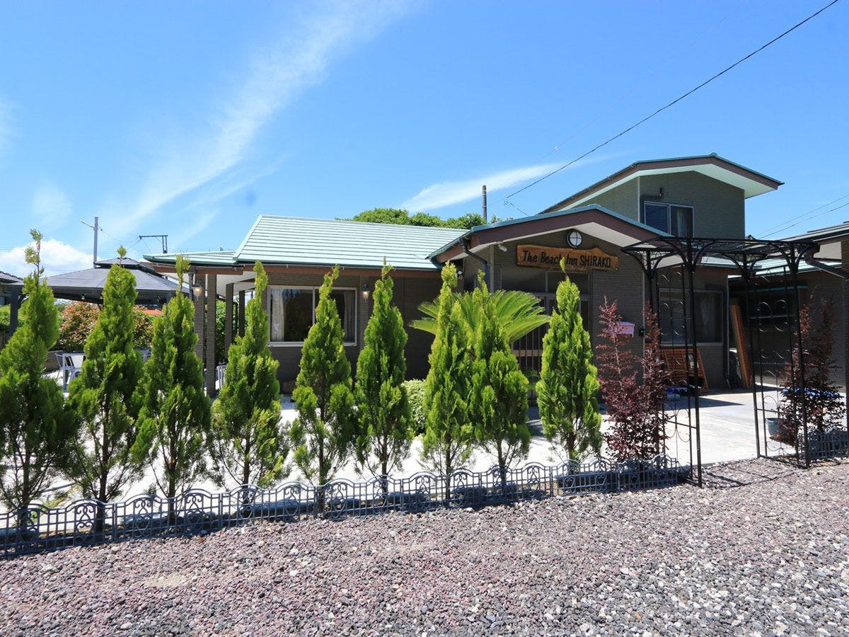 【ภายนอก】The Beach Inn SHIRAKO