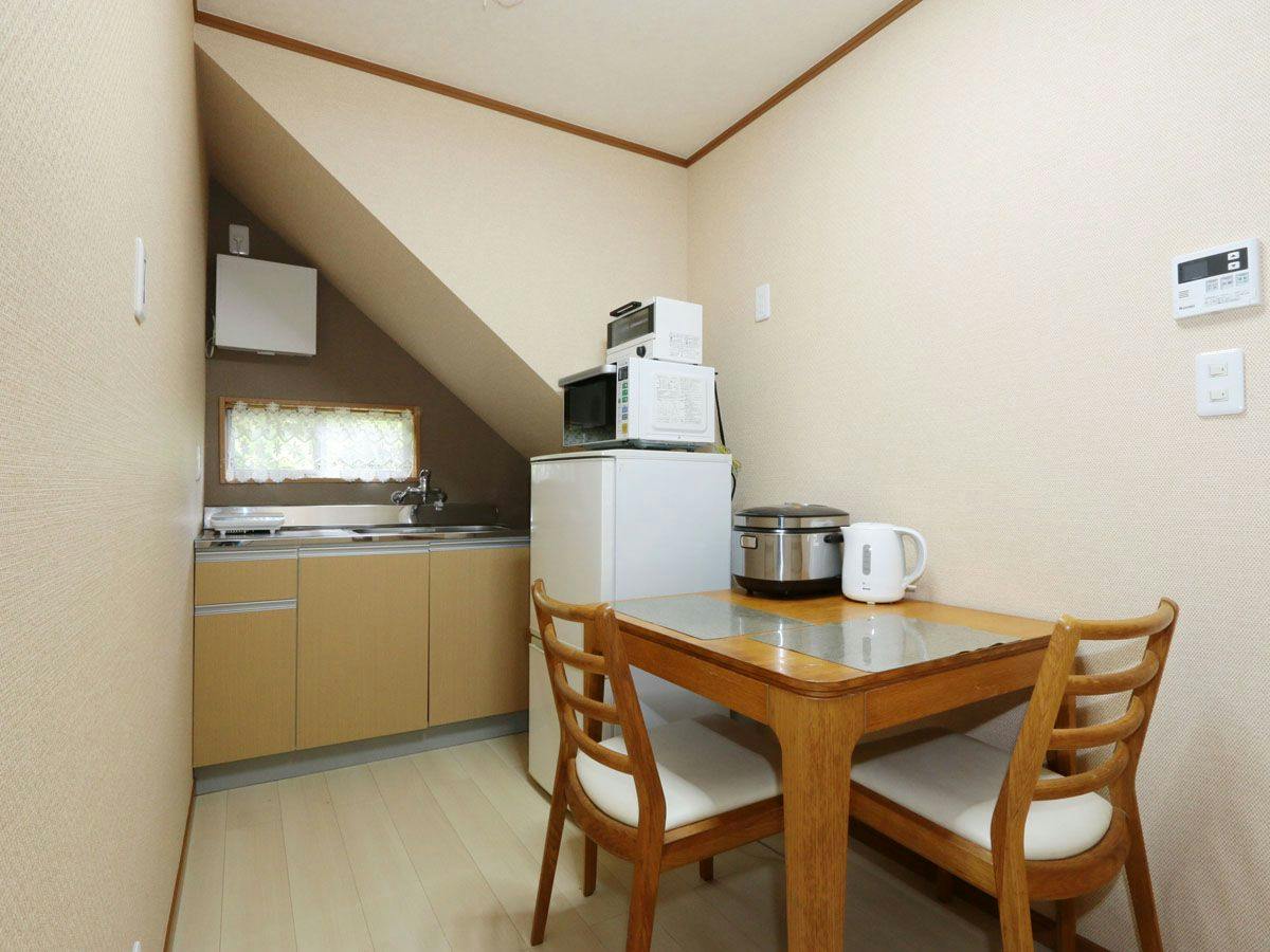 The Beach Inn SHIRAKO