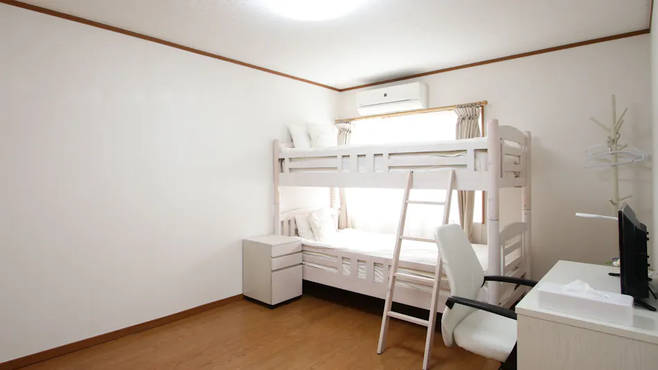 The Beach Inn SHIRAKO