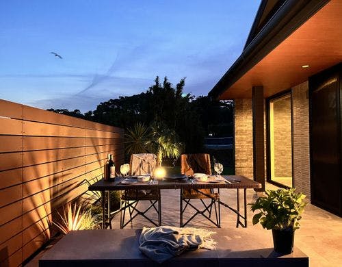 フルサイズの広いキッチンでみんなで料理。