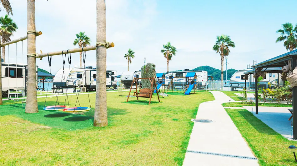 THE TRAILERHOUSE VILLAGE Yobuko SEASIDE