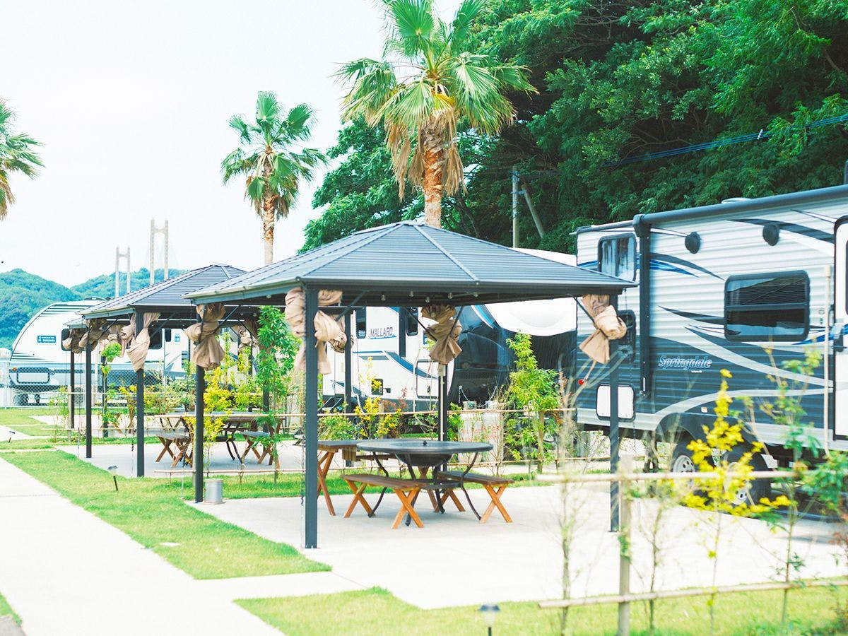 THE TRAILERHOUSE VILLAGE Yobuko SEASIDE