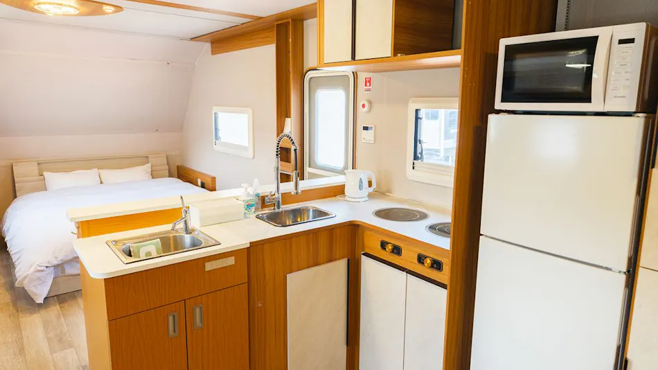 THE TRAILERHOUSE VILLAGE Yobuko SEASIDE